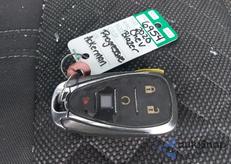 2020 Chevrolet Blazer Awd 2Lt из США, поврежденный, VIN 3GNKBHRS7LS645240